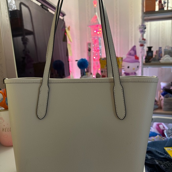 Coach Small City Tote in Chalk - Picture 4 of 5